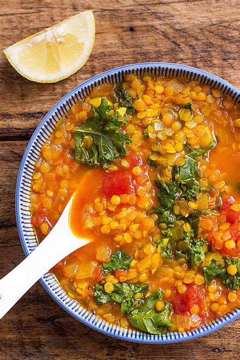 How many carbs are in lentil and kale soup - calories, carbs, nutrition