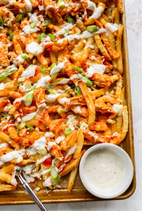 How many carbs are in loaded buffalo chicken fries - calories, carbs, nutrition