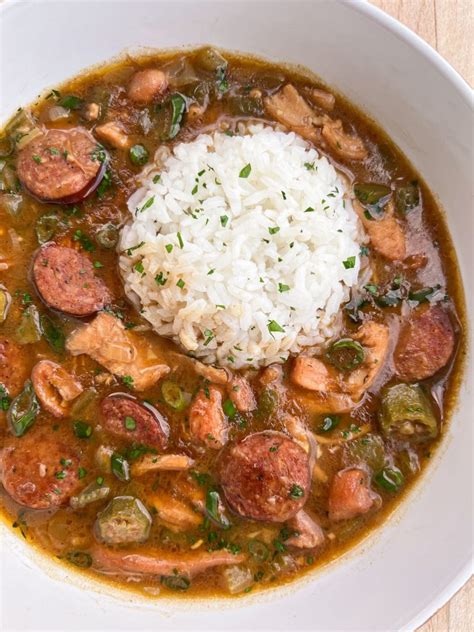 How many carbs are in louisiana chicken and andouille gumbo - calories, carbs, nutrition