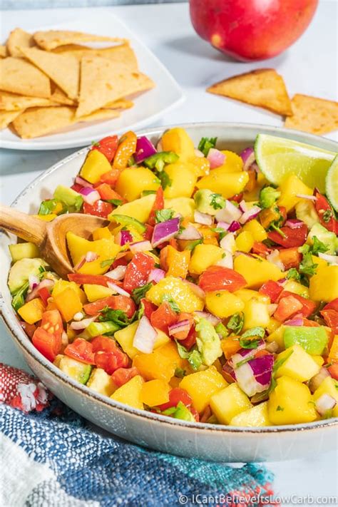 How many carbs are in mango pumpkin seed salsa - calories, carbs, nutrition