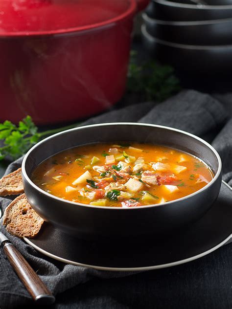 How many carbs are in manhattan clam chowder ii - calories, carbs, nutrition