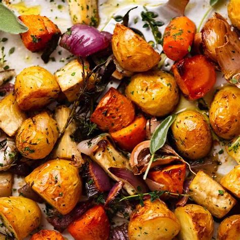 How many carbs are in marinated roasted vegetables - calories, carbs, nutrition