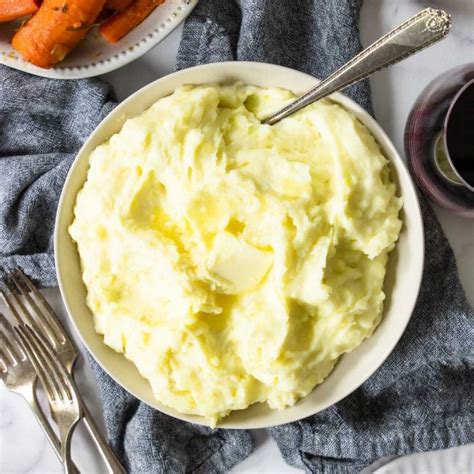 How many carbs are in mashed yukon gold potatoes - calories, carbs, nutrition