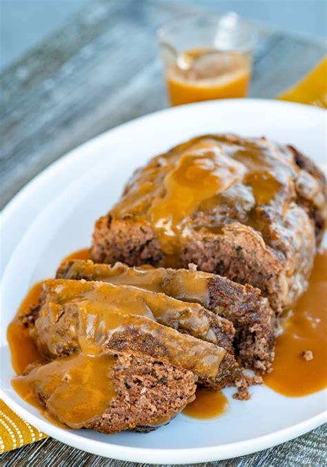 How many carbs are in meat loaf with brown gravy - calories, carbs, nutrition