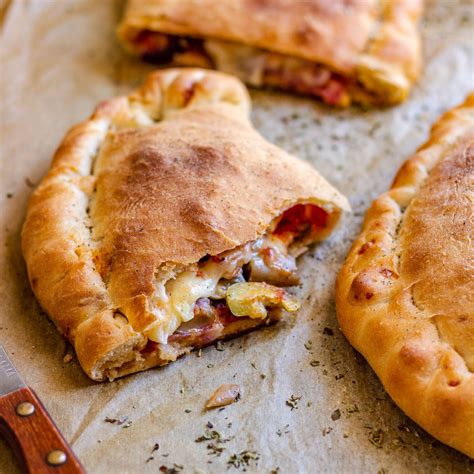 How many carbs are in meatball mini calzone - calories, carbs, nutrition