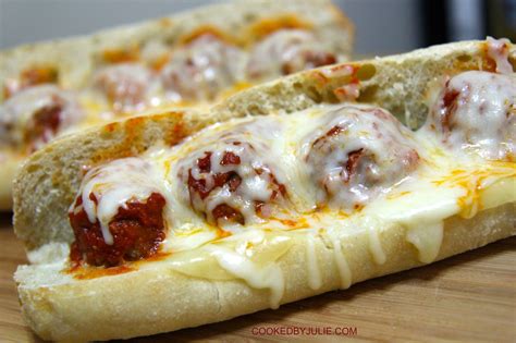 How many carbs are in meatball parmesan sub (15994.0) - calories, carbs, nutrition