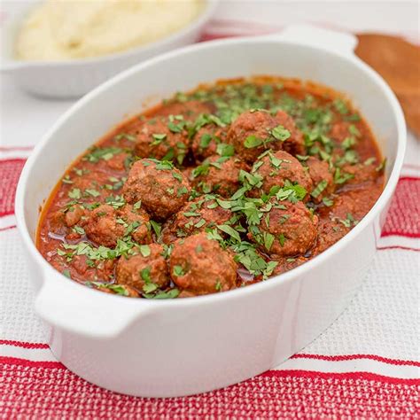 How many carbs are in meatballs moraccan beef & pork 80/20 plate - calories, carbs, nutrition