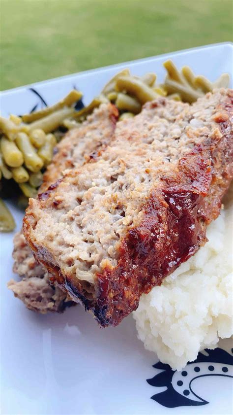 How many carbs are in meatloaf beef & turkey homestyle 5 oz - calories, carbs, nutrition