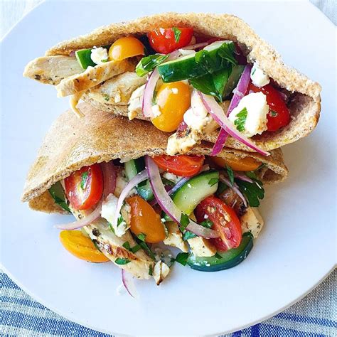 How many carbs are in mediterranean chicken greek salad pita with barley tabbouleh - calories, carbs, nutrition