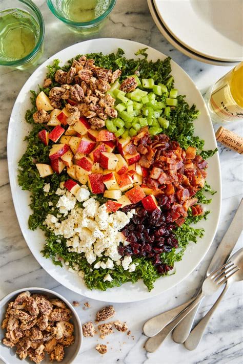 How many carbs are in mediterranean deli armenian cranberry pecan salad - calories, carbs, nutrition