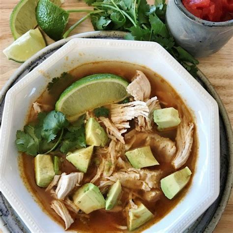 How many carbs are in mexican chicken and lime soup 16 oz - calories, carbs, nutrition