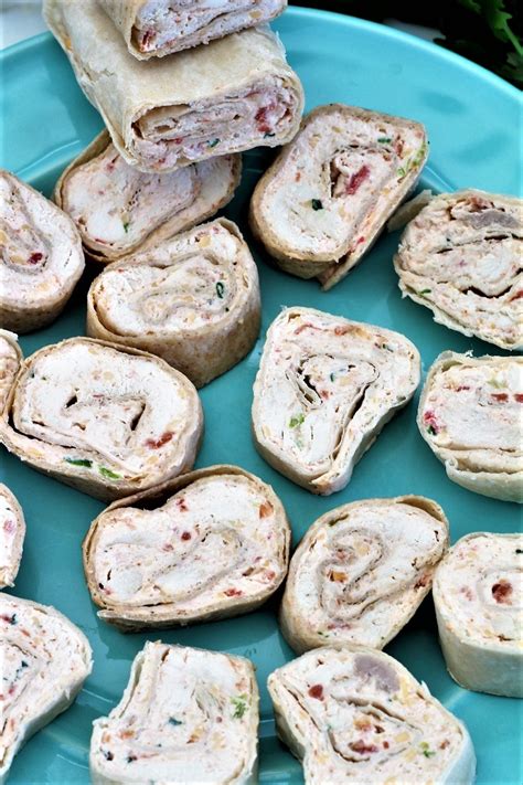 How many carbs are in mexican chicken roll-up - calories, carbs, nutrition