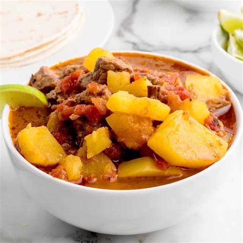 How many carbs are in mexican stewed chicken - calories, carbs, nutrition