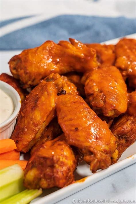 How many carbs are in mild buffalo wings - calories, carbs, nutrition