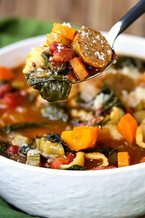 How many carbs are in minestrone soup - calories, carbs, nutrition