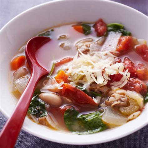 How many carbs are in minestrone soup, red and white beans - calories, carbs, nutrition