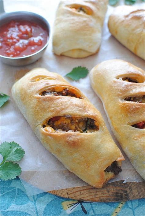 How many carbs are in mini southwest breakfast stromboli - calories, carbs, nutrition