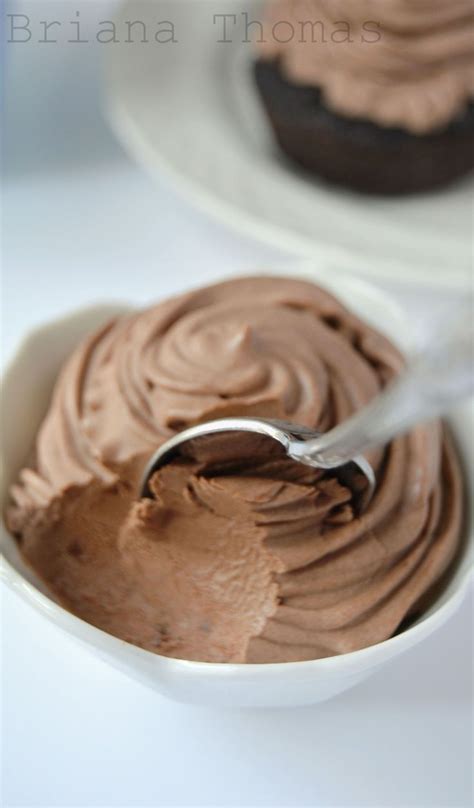 How many carbs are in mocha chocolate fudge icing - calories, carbs, nutrition