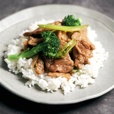 How many carbs are in mongolian beef with jasmine rice - calories, carbs, nutrition