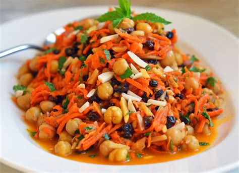 How many carbs are in moroccan carrot salad with mint - calories, carbs, nutrition