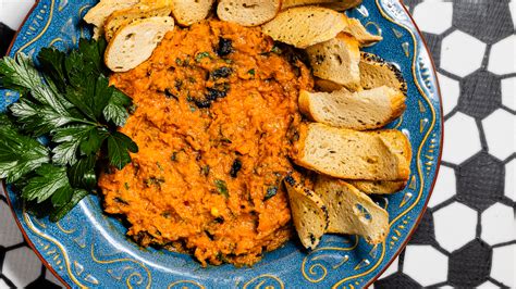 How many carbs are in moroccan carrot spread - calories, carbs, nutrition