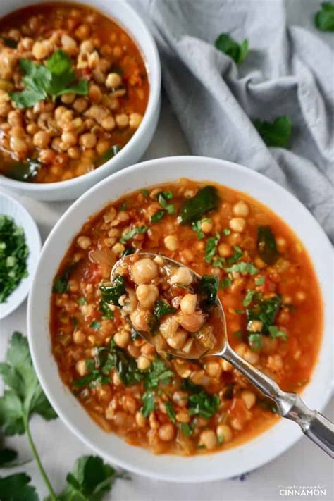 How many carbs are in moroccan spiced chickpea soup - calories, carbs, nutrition