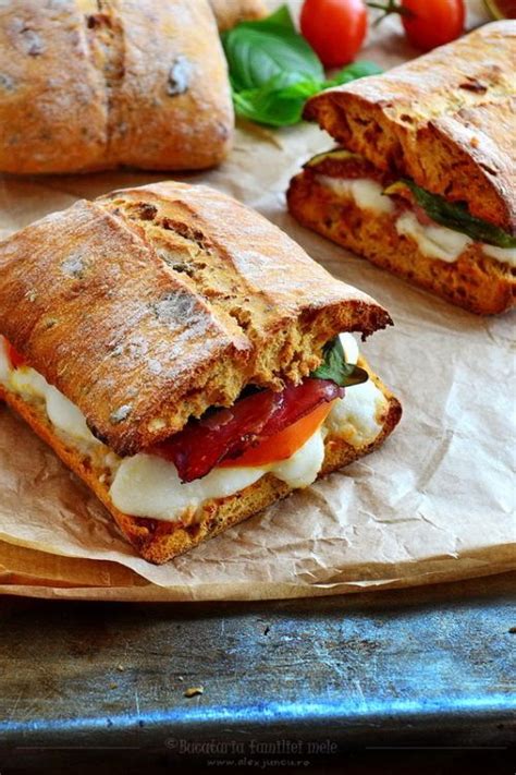 How many carbs are in mozzarella ciabatta - calories, carbs, nutrition