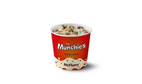 How many carbs are in munchies® mcflurry - calories, carbs, nutrition