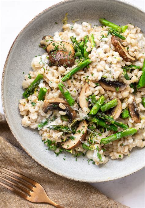 How many carbs are in mushroom barley risotto - calories, carbs, nutrition