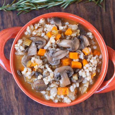 How many carbs are in mushroom barley soup - calories, carbs, nutrition