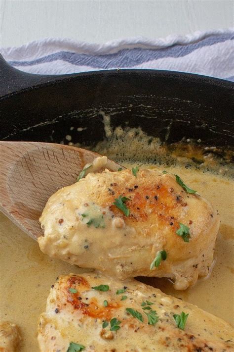 How many carbs are in mustard cream sauce, creamy - calories, carbs, nutrition