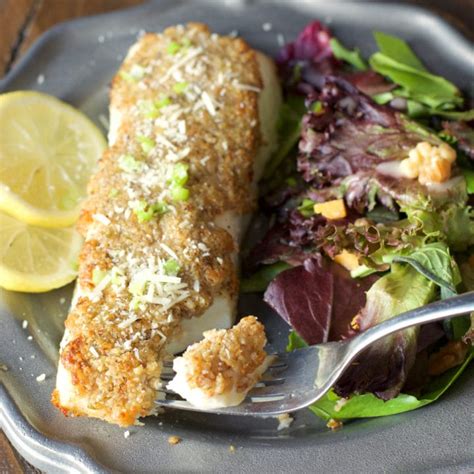 How many carbs are in nori-crusted halibut - calories, carbs, nutrition