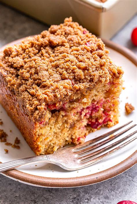 How many carbs are in orange cranberry coffee cake - calories, carbs, nutrition