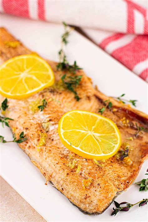 How many carbs are in oven baked trout - calories, carbs, nutrition