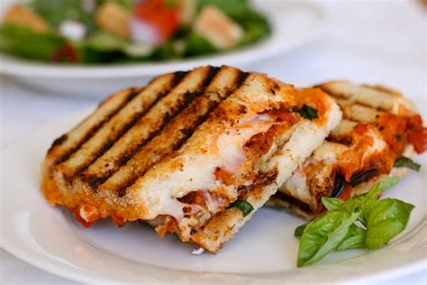 How many carbs are in panini eggplant parmesan - calories, carbs, nutrition