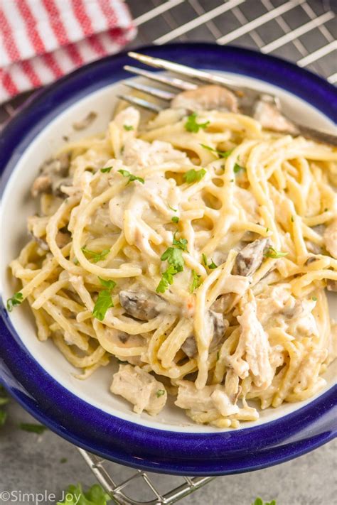 How many carbs are in pasta, chicken tetrazzini (bostwick) - calories, carbs, nutrition