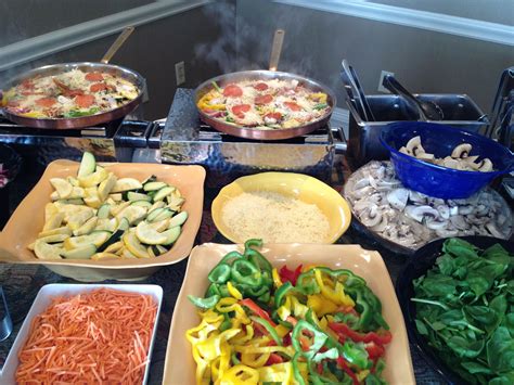 How many carbs are in pasta bar action station - calories, carbs, nutrition