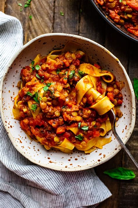 How many carbs are in pasta lentil bolognese - calories, carbs, nutrition