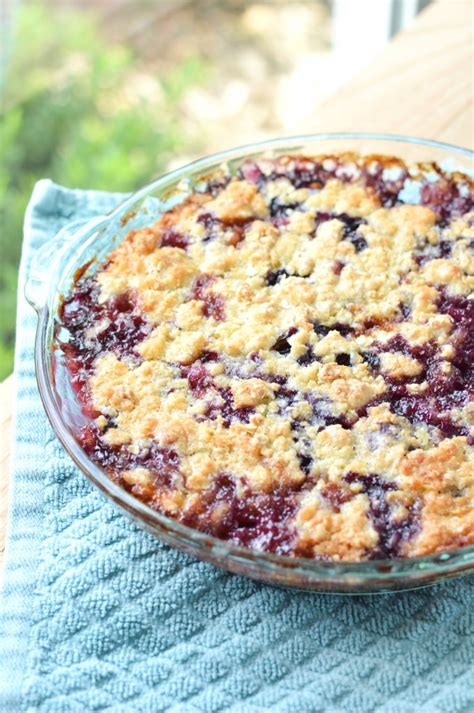 How many carbs are in peach blueberry crumble - calories, carbs, nutrition