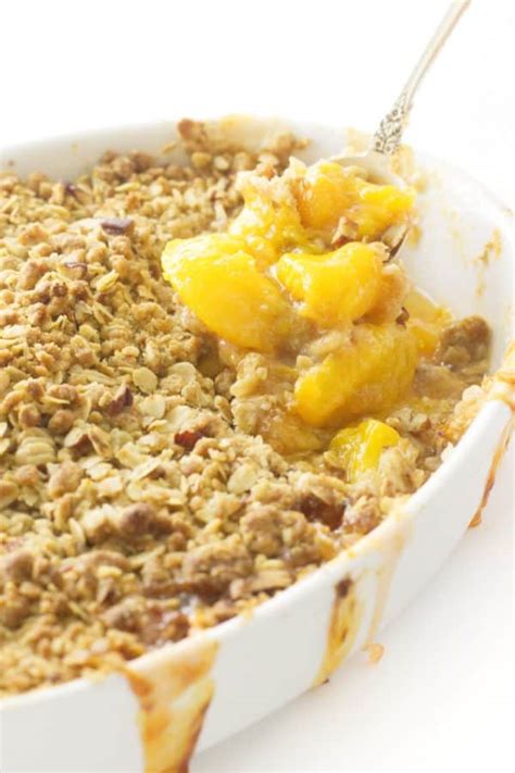 How many carbs are in peach crisp with oat topping - calories, carbs, nutrition