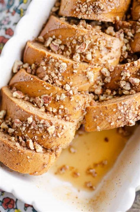 How many carbs are in pecan baked french toast casserole - calories, carbs, nutrition