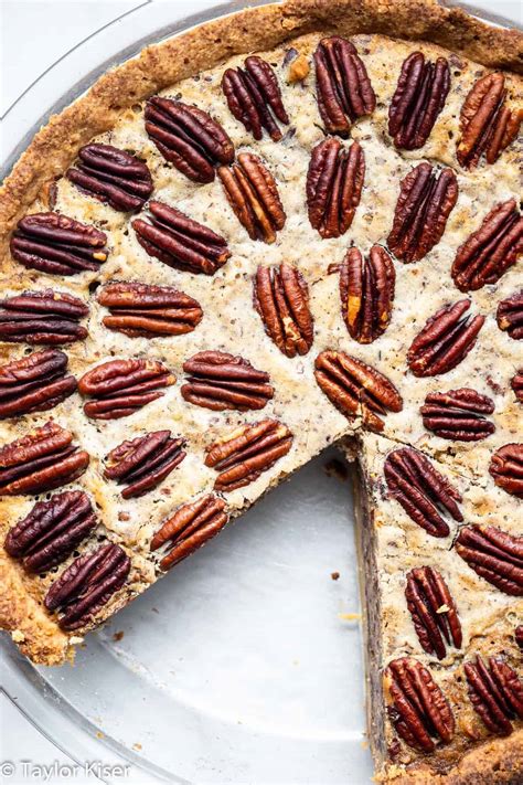 How many carbs are in pecan pie - calories, carbs, nutrition