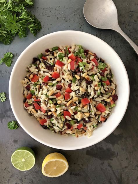 How many carbs are in peppered tilapia, orzo wild rice salad, california blend vegetables - calories, carbs, nutrition