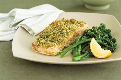 How many carbs are in pesto crusted salmon - calories, carbs, nutrition