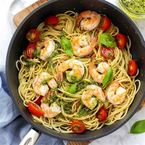 How many carbs are in pesto shrimp pasta bake - calories, carbs, nutrition