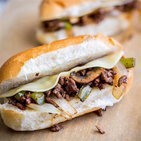 How many carbs are in philly-style cheesesteak - calories, carbs, nutrition