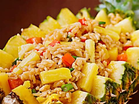 How many carbs are in pineapple rice - calories, carbs, nutrition