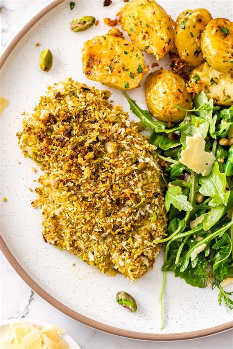 How many carbs are in pistachio crusted chicken breast - calories, carbs, nutrition