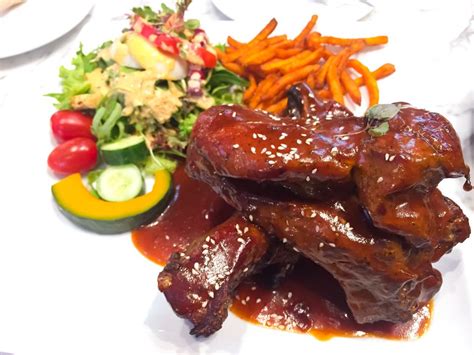 How many carbs are in pork, thai ribs (bostwick) - calories, carbs, nutrition