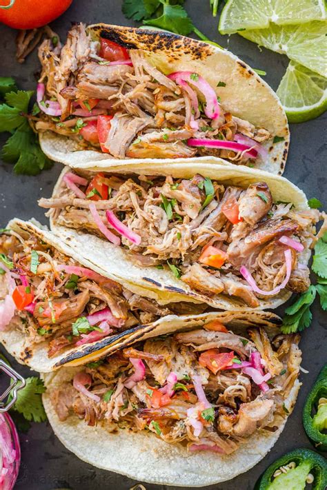 How many carbs are in pork carnitas - calories, carbs, nutrition